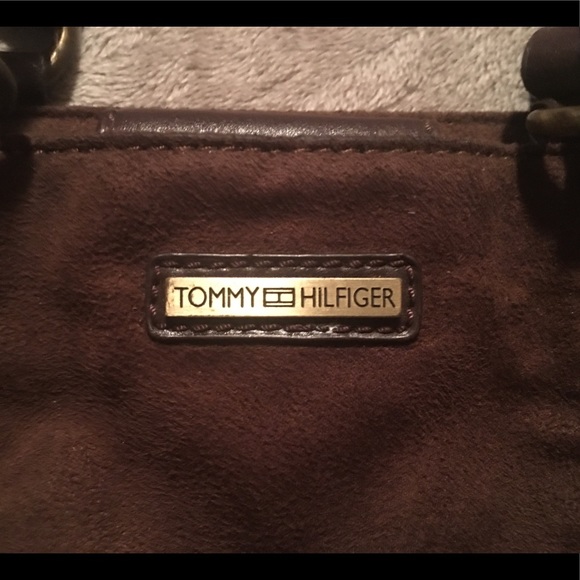 Tommy Hilfiger purse - Picture 2 of 6